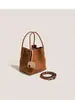 Bolsa Saco, Novo Estilo, Couro Bovino de Primeira Camada, Bolsa Cesta Feminina, Bolsa Transversal Fashion e Versátil, Bolsa Feminina de Grande Capacidade