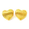 Pendientes de Acero de Titanio con Amor de Dongguan Transfronterizos Europeos y Americanos Simples Pendientes de Acero Inoxidable de Alto Grado Personalizados para Mujer