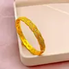 Pulsera Geométrica Rombo Chapada en Cobre Dorado Vintage con Microincrustaciones, Mismo Estilo que en Tiendas de Oro, Estilo Étnico de Lujo Ligero, Pulsera con Cierre de Personalidad al por Mayor