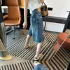 2026 Verano Estilo Americano Únicos Rasgados Moda Nuevos Shorts de Mezclilla para Mujer, Corte Holgado, Favorecedores, Modernos Pantalones de Pierna Ancha de Cinco Pulgadas