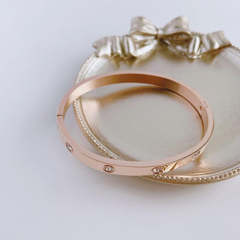 未标题-1_0002_WILW5830