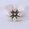 Broche Barroco Retro Broche de Cruz Exagerada Broche Moda Accesorios de Ropa Multifuncionales Stock al por Mayor