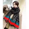 Bufanda a Cuadros con Letras de Imitación Cachemir, Estilo Nuevo Otoño e Invierno, Chal Extendido de Doble Cara, Doble Uso, Estilo Coreano, Versátil, Gama Alta, Estilo Lujo Ligero