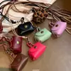 Mini Bolsa Retro de Cuero con Correa para Auriculares Billetera para Monedas Moda Femenina Linda Billetera para Monedas Accesorios de Collar Largo