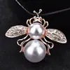 Moda Nova Broche de Vespa Abelha Feminino Estilo Coreano Pin de Abelha Xale Jaqueta Acessórios Simples Acessórios de Roupa Mais Vendidos