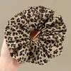 Scrunchie de Alto Padrão Estilo Coreano com Estampa de Leopardo para Mulheres 2026 Novo Elástico para Coque Acessório Elegante para Rabo de Cavalo