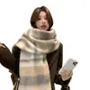 Cachecol Azul Klein Xale de Mohair para Mulheres Aquecedor de Pescoço de Inverno 2025 Novo Outono e Inverno Quente Estilo Coreano Atmosfera