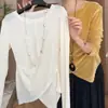 Camiseta Versátil Elegante com Decote Redondo Cruzado para Mulheres, Nova Coleção Outono 2026, Manga Longa Slim-Fit, Tendência