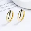 Brincos brilhantes para mulheres prata de lei 925 novo design simples personalizado argola de orelha estilo frio temperamento de nicho joia de orelha