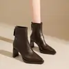 Botas de Piel de Cordero Estilo Francés Tacón Grueso Elásticas Adelgazantes Puntiagudas Nuevas Botines de Tacón Alto Botas de Otoño Invierno para Mujer