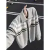 Suéter Cardigan Masculino Cinza Claro com Padrão Diamante Outono Retrô Americano Jaqueta Fair Isle Modelagem Solta Estilo Old Money Tricô