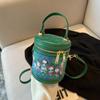 Nuevo bolso cruzado de moda para mujer, bolso de cubo de moda, bolso texturizado de estilo occidental para teléfono móvil, bolso de hombro para ir al trabajo que combina con todo, venta al por mayor