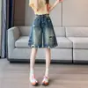 Shorts de mezclilla rotos estilo retro para mujer, verano 2026, corte slim, rectos, casuales, únicos, desgastados, de pierna ancha, de longitud media