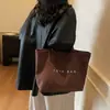 Bolso de Mano de Gran Capacidad con Diseño de Nicho para Mujer Otoño e Invierno 2025 Nuevo Bolso de Mano Casual Versátil Bolso Tote para Viajar
