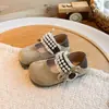 Zapatos de Princesa para Niñas 2026 Otoño Nuevo Estilo Coreano de Moda Zapatos Birkenstock Versátiles de Encaje Perla Suela Suave Zapatos Pequeños de Cuero