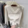 Sijiqing 2025 Outono/Inverno Novo Suéter de Malha Doce Slim-Fit de Manga Longa para Mulheres com Patchwork de Renda Suéter Moderno