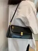 2026 Nuevo Bolso Cuadrado Pequeño de Nicho Francés Moda Versátil Bolso de Mujer Textura de Alta Calidad Bolso tipo Baguette de Hombro Único