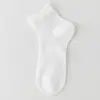 Calcetines de seda de morera para mujeres y niñas, calcetines cortos finos de verano, sensación refrescante, calcetines de verano, calcetines cortos blancos estilo ballet, color liso, sencillos