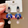 Brincos de Pérola Imitação em Forma de Gota Cravejados com Diamantes Estilo Palácio Retrô Europeu e Americano Agulha de Prata Luxo Leve Nicho Elegante Brincos de Alta Qualidade