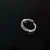 Anillo de plata esterlina s925 para mujer, estilo japonés y coreano, simple, a la moda, combinable con todo, diseño de nicho de doble capa y alta calidad.