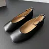 Zapatos de Mujer de Moda Versátiles con Correa, Otoño 2026, Zapatos Planos de Talla Grande para Mujer, Comercio Exterior al por Mayor Transfronterizo