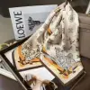 Pañuelo de Seda para Mujer 2025 Estilo Nuevo, Pañuelo Cuadrado Pequeño para el Cuello, Apto para la Piel, Regalo para Mamá, Combina con Camisas, Pañuelo Cuadrado de 70, Pañuelo para el Cuello