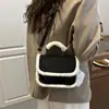Bolso de Hombro Acolchado Bolso Silla Bolso de Terciopelo Bolso de Mujer Otoño e Invierno Nuevo Nicho Bolso de Mano Mate Bolso Cruzado Retro