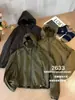 Chamarra corta con capucha y cordón estilo coreano para mujer, nueva moda de otoño, chaqueta holgada casual con cremallera para mujeres petite
