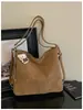 Bolsa grande retro minimalista transfronteiriça para mulheres, nova moda mochila tote fosca para o dia a dia, bolsa de ombro e transversal de grande capacidade