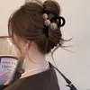 Presilha de Cabelo Pérola Marrom Veludo Presilha Grande Tubarão para Mulheres 2025 Nova Presilha de Alto Padrão Acessórios de Cabelo