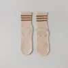 Calcetines de Yoga para Mujer, Calcetines de Media Pantorrilla, Calcetines Antideslizantes de Silicona para el Suelo, Calcetines Deportivos Fitness de Pilates Absorbentes del Sudor Amortiguadores de Impacto Sin Costuras para Mujer