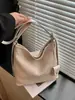 Bolsa Saco Estilo Coreano Nicho Padrão Trançado Preguiçoso para Mulheres, Nova Bolsa de Ombro Transversal Tendência Fashion para o Dia a Dia
