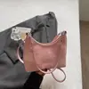 Bolsas Femininas 2026 Primavera Nova Casual Bolsa de Ombro Grande Capacidade Pequena Bolsa Quadrada para Aula e Deslocamento Bolsa Transversal