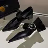 Zapatos de cuero negros estilo británico para mujer, nuevo modelo 2026, punta fina elegante, suela suave cómoda, zapatos de tacón grueso no cansados