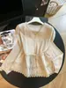 Novedades para Otoño 2026: Blusa de diseñador de manga larga ajustada con ribete de encaje simple estilo coreano