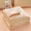 Colcha de Verano Jacquard de Dibujos Animados, Colcha Transpirable para Aire Acondicionado, Colcha Fina de Verano, Lavable a Máquina, Colcha para Aire Acondicionado de Dormitorio Estudiantil