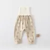 Calça comprida de algodão para bebês, cintura alta e proteção para a barriga, para bebês de poucos meses, calça comprida de base para o outono, calça de cintura alta Classe A para bebês