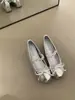 Zapatos Mary Jane que aumentan la altura para mujeres bajitas, nuevos zapatos planos de ballet satinados con pedrería estilo hada gentil francés 2025
