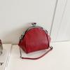 Bolso Pequeño de Cadena para Mujer 2026 Nueva Moda Elegante Bolso con Clip Bolso de Concha Versátil Texturizado Bolso Pequeño de Hombro Cruzado