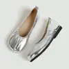 Zapatos de mujer slip-on europeos y americanos transfronterizos al por mayor, nuevos zapatos de punta dividida vintage otoño 2026, zapatos Mary Jane poco profundos estilo francés