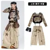 Roupa de dança jazz para meninas, com top cropped de estampa de leopardo e mangas compridas, um conjunto moderno e estiloso perfeito para shows de jazz, apresentações de dança de rua e looks de street style