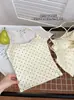 Estilo Verão Hot Girl Camisole de Alça Halter com Bojo, Peça de Cima de Bolinhas para Usar por Cima ou por Baixo, Camisole Regata, Lingerie