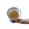 Taza de té púrpura degradado pintada a mano con diseño de mariposa brumosa, Taza de té de pie alto para uso doméstico, Juego de té de alto valor estético, Taza de degustación, Taza de maestro
