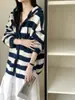 Suéter cárdigan de punto a rayas estilo coreano para mujer Otoño e Invierno 2025 Nuevo Estilo holgado perezoso de longitud media