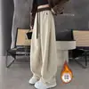 Calça Larga Bordada Color Block com Forro de Fleece Espesso, para Mulheres, Outono e Inverno, Estilo Coreano, Solta, Versátil, Casual