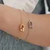 Colar de Aço Titânio com Pedras de Diamante e Duplo Anel, Atmosférico e Elegante, Europeu e Americano, para Mulheres, Pulseira de Luxo Leve, Corrente de Clavícula Moderna e Versátil