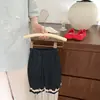 Conjunto Fresco de Encaje Estilo Coreano para Niños de Dos Piezas, Atuendo de Verano para Bebé, Chaleco a Cuadros sin Mangas Combinado con Pantalones Casuales con Borde de Encaje