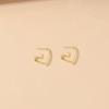 Collar de Corazón Calado Nicho de Lujo Ligero Aretes de Corazón para Mujer Ins Estilo K Diseño Simple Collar Cadena Clavícula Diario