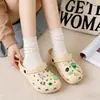 Zuecos de Suela Gruesa Eva para Mujer, Calzado de Verano para Exteriores, Nuevo Modelo 2026, Sandalias de Playa que Aumentan la Altura con una Sensación Suave al Caminar, Pantuflas Cerradas para Mujer