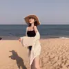 2020 Nuevo Estilo Vacaciones en la Costa de Tailandia Cárdigan Ligero Elegante de Gasa Plisada de Longitud Media Holgado Delgado Ropa Protectora del Sol para Mujer